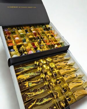 Extra Large Deluxe Gift Box